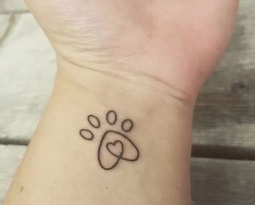 15 Simple Dog Tattoo Ideas