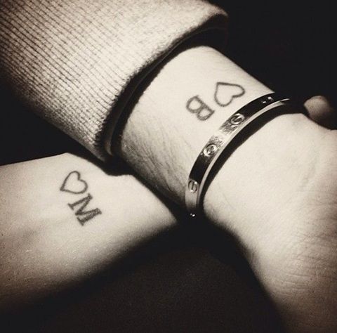 15 Love Couple Tattoo Designs
