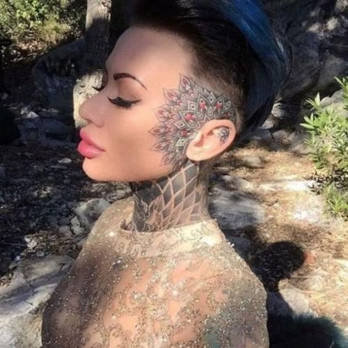 29 Stylish Neck Tattoo Ideas for Women