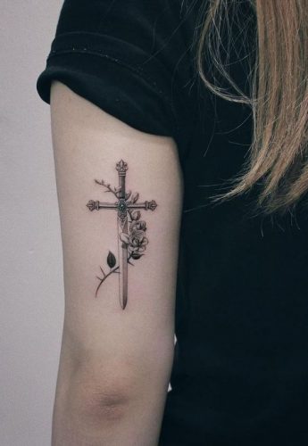 22 Minimalist Christian Tattoo Ideas