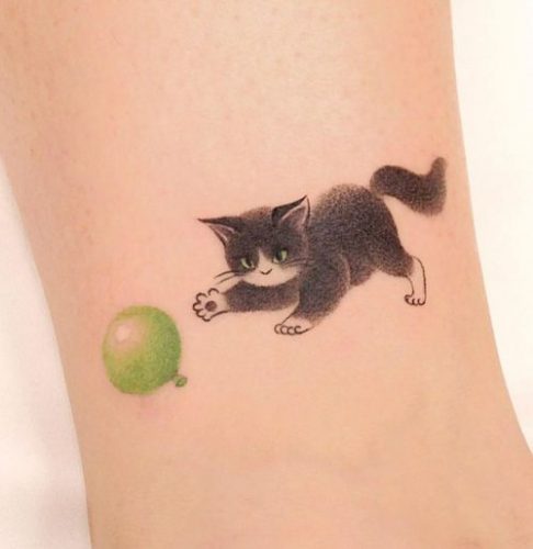 23 Minimalist Cat Tattoo Ideas