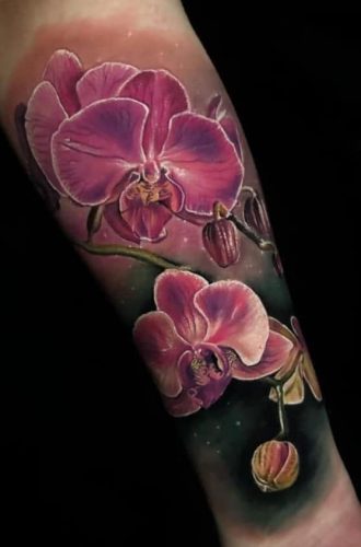23 Vibrant Color Flower Tattoo Ideas