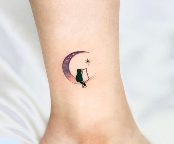 23 Minimalist Cat Tattoo Ideas