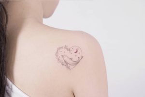 23 Fashionable Shoulder Tattoo Ideas for Women