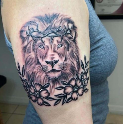 Lion Tattoo for Women: 20 Graceful and Empowering Designs
