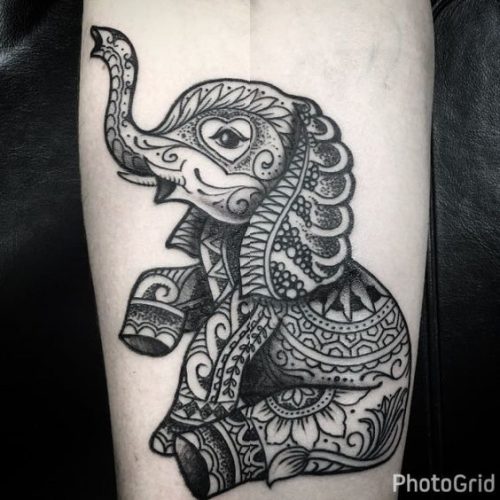 27 Small Elephant Tattoo Ideas