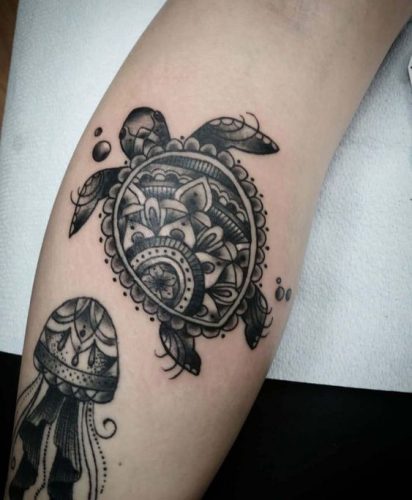 21 Sea Turtle Tattoo Design