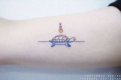 18 Small Turtle Tattoo Ideas