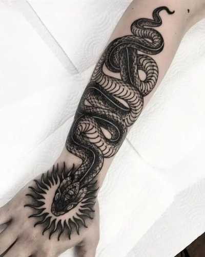 20 Unveiling the Snake Tattoo Sleeve