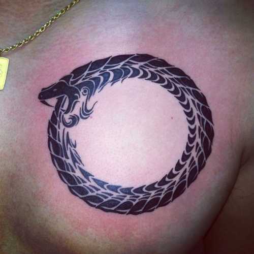 18 Snake Tattoos on Chest Ideas