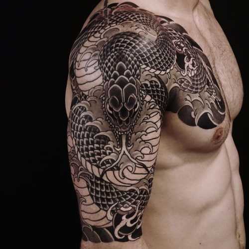 21 Snake Shoulder Tattoos Ideas for Bold Expressions