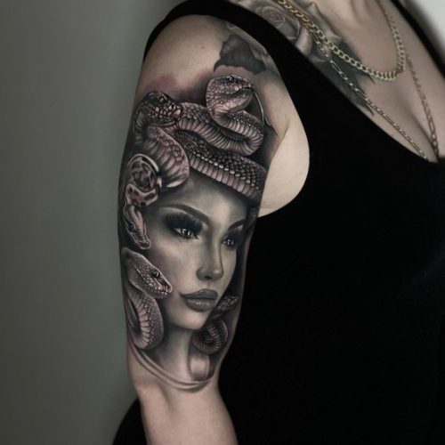  2024 Female Tattoos: Unique & Meaningful Body Art Trends
