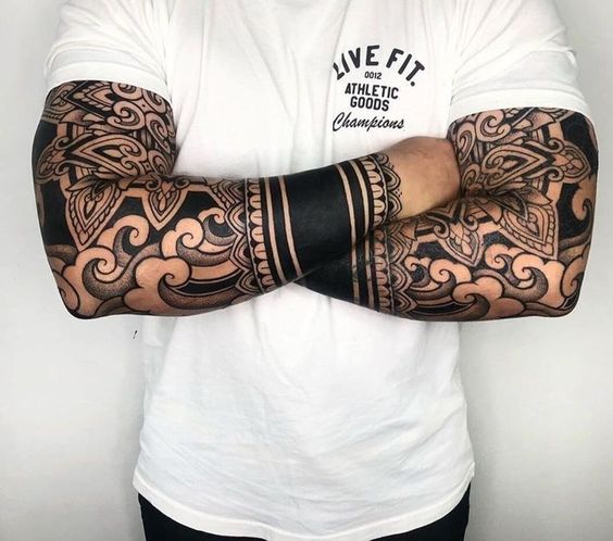 19 Men’s Sleeve Tattoo Ideas 2024