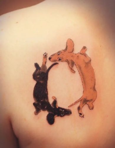 Explore 24 Unique Dachshund Tattoos &#8211; Perfect Blend of Style &#038; Sentiment for 2025