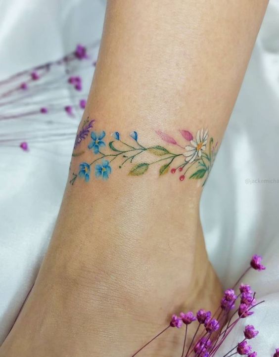 18 Unique Flower Ankle Tattoo Ideas: Stunning Designs for Nature Lovers ...