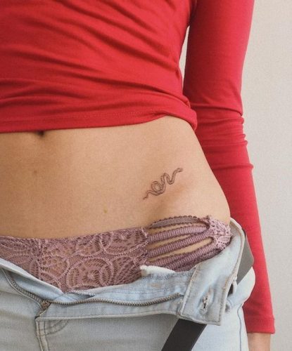 Discover Top 17 Small Hip Tattoo Designs for 2025: Chic &#038; Intimate Ink Ideas