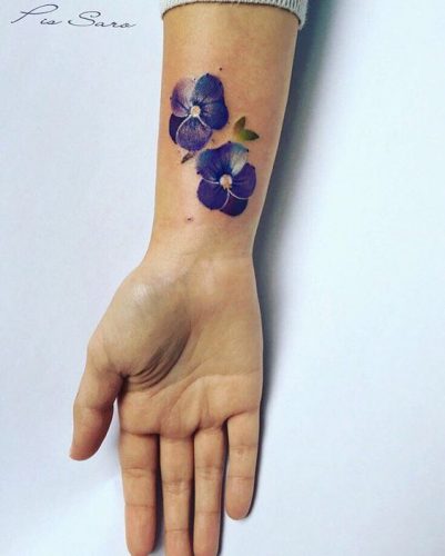 Discover the Charm of February Birth Flower Tattoos: Violets &#038; Primroses Ink Ideas