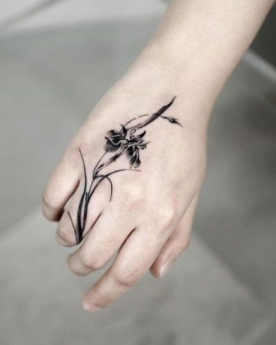 Discover the Charm of February Birth Flower Tattoos: Violets &#038; Primroses Ink Ideas