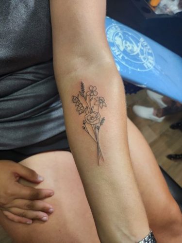 Discover the Charm of February Birth Flower Tattoos: Violets &#038; Primroses Ink Ideas