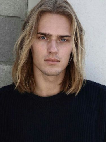 Trendsetting 2024 Guide: 17 Men’s Long Haircuts with Striking Style ...