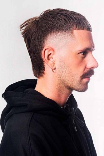 Explore 2025&#8217;s Top 17 Short Hairstyles for Men: From Sleek Fades to Curly Trends