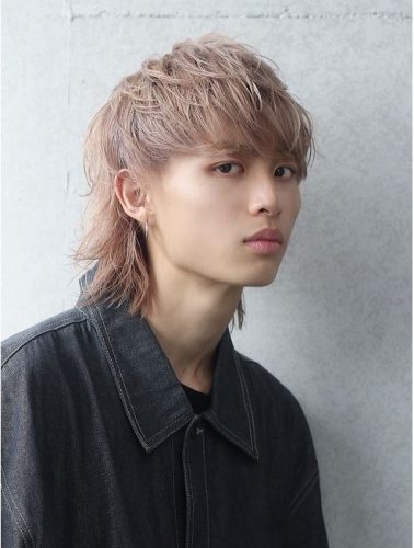 Chin-Length Charm: 15 Trendsetting Men’s Hairstyles for 2025 &#8211; Explore Now!