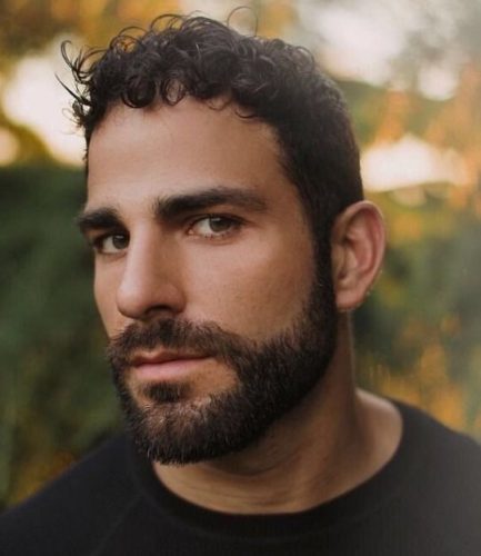 Discover Top 15 Beard Styles for Sophisticated Men Over 40 in 2025 &#8211; Handsome &#038; Timeless Grooming Trends
