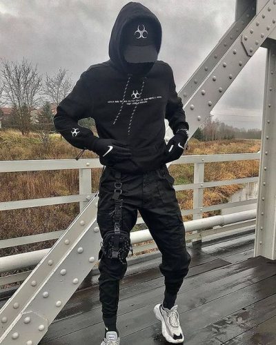 Explore 20 Techwear Styles for 2025: Futuristic &#038; Functional Men&#8217;s Urban Fashion