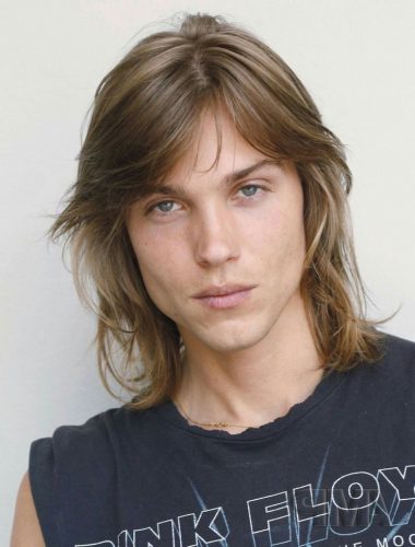 17 Curtain Bangs Hairstyles Men Ideas for 2025