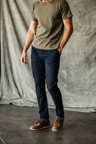 2025 Ultimate Guide: 17 Trendsetting Men&#8217;s Sneakers and Chinos Combos for Effortless Style