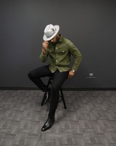 Trendsetting 20 Men&#8217;s Jeans and Chelsea Boots Outfits: A Guide to Elevate Your 2025 Style