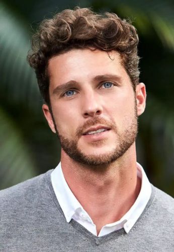 Discover the Top 20 Men&#8217;s Wavy Haircuts for 2025 &#8211; Explore Trending Styles