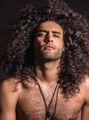 Top 20 Curly Hair Men&#8217;s Haircuts for 2025: Trendy Styles, Tips, and Inspiration