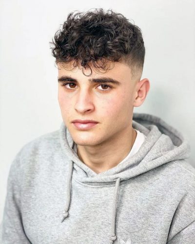 20 Round Face Haircuts for Men Ideas in 2025