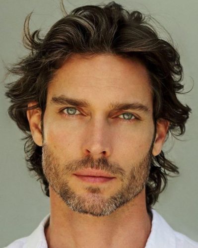17 Haircuts for Oval Faces Men Ideas for 2025