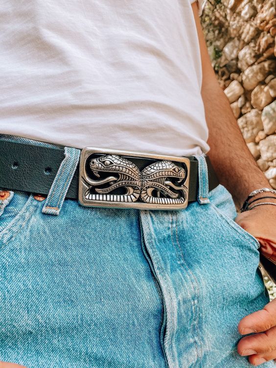 18 Stylish Belt Outfits for Men in 2025: Trendy Ideas from Casual to Sophisticated Styles