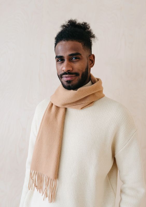 Elevate Your Style: Discover 20 Chic Men&#8217;s Outfits with Scarves for 2025 &#8211; Trendy and Timeless Looks
