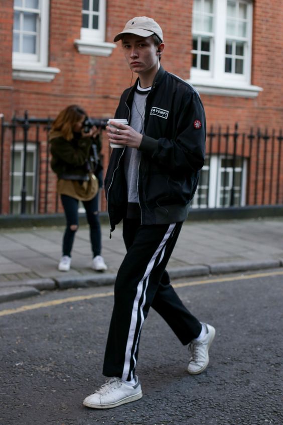 Discover 2025&#8217;s Top 19 Men&#8217;s Sweatsuits: From Bold Graphics to Minimalist Styles &#8211; Your Ultimate Guide!