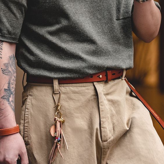 22 Stylish Belt Outfits for Men in 2025: From Classic Leather to Bold Chains &#8211; Elevate Your Style