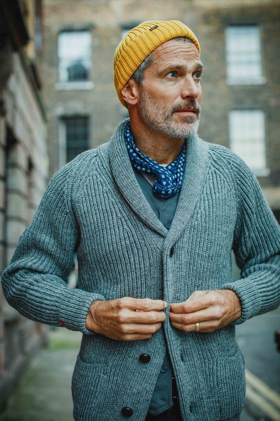 Elevate Your Style: Discover 20 Chic Men&#8217;s Outfits with Scarves for 2025 &#8211; Trendy and Timeless Looks