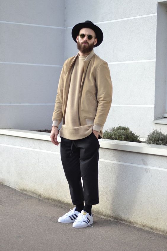Explore 22 Stylish Hat Outfits for Men in 2025: From Urban Cowboy to Refined Canine Companion