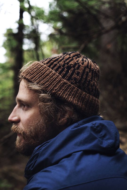 Explore 22 Stylish Hat Outfits for Men in 2025: From Urban Cowboy to Refined Canine Companion