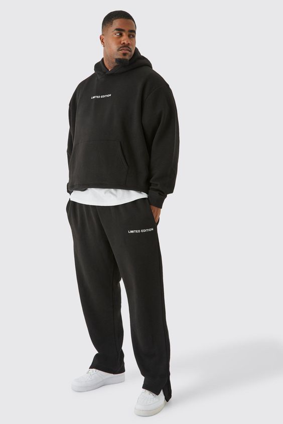 Discover 2025&#8217;s Top 19 Men&#8217;s Sweatsuits: From Bold Graphics to Minimalist Styles &#8211; Your Ultimate Guide!