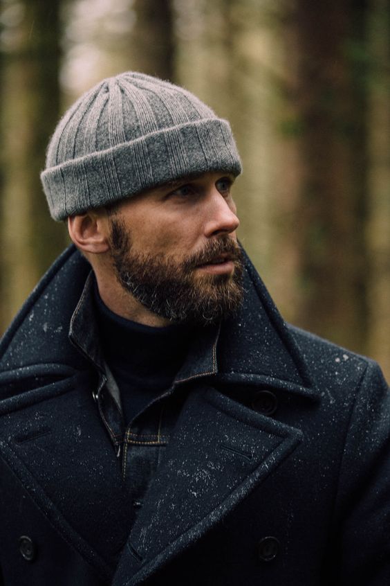 Explore 22 Stylish Hat Outfits for Men in 2025: From Urban Cowboy to Refined Canine Companion