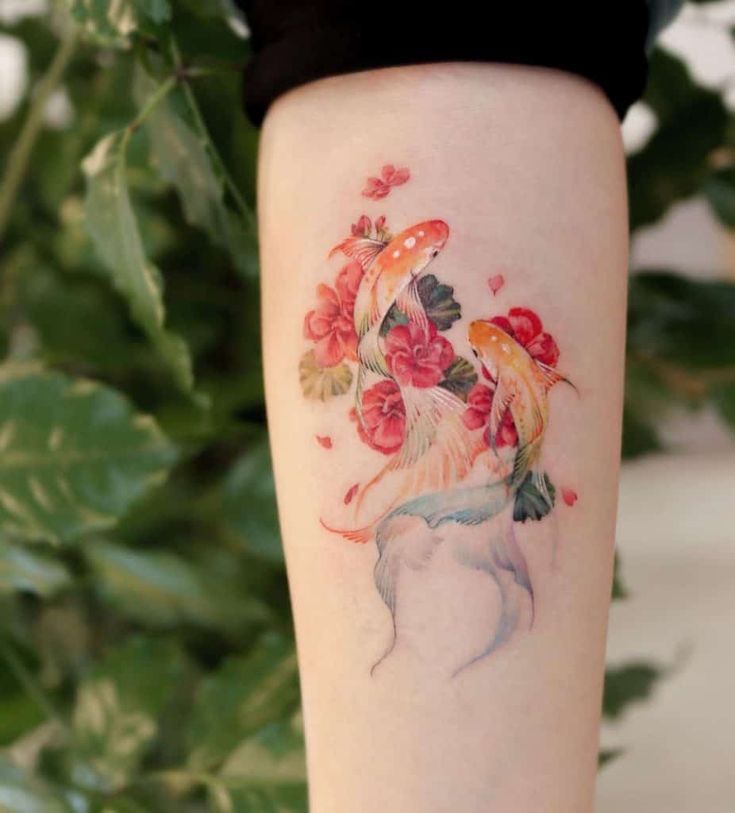 Explore 20 Traditional Japanese Koi Fish Tattoos: Stunning Sleeve Designs for Men in 2025