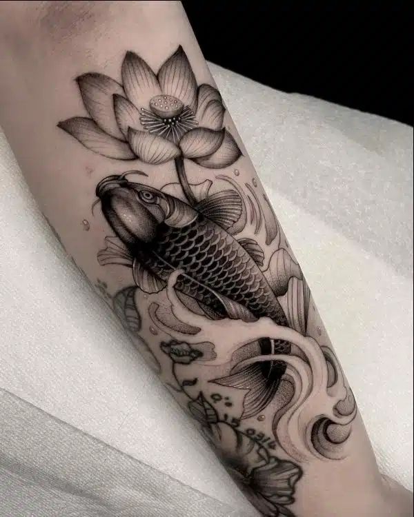 Explore 20 Traditional Japanese Koi Fish Tattoos: Stunning Sleeve Designs for Men in 2025