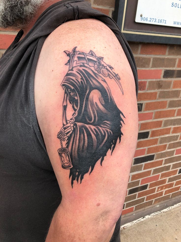 19 Ideas for Santa Muerte Tattoos: A Deep Dive into Symbolism and Style