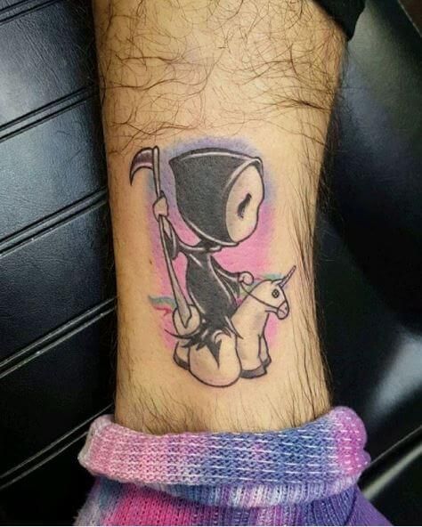 Discover 20 Grim Reaper Tattoo Ideas for Men &#038; Women: Realistic, Traditional, Cute, and Neo-Traditional Designs