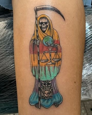 19 Ideas for Santa Muerte Tattoos: A Deep Dive into Symbolism and Style