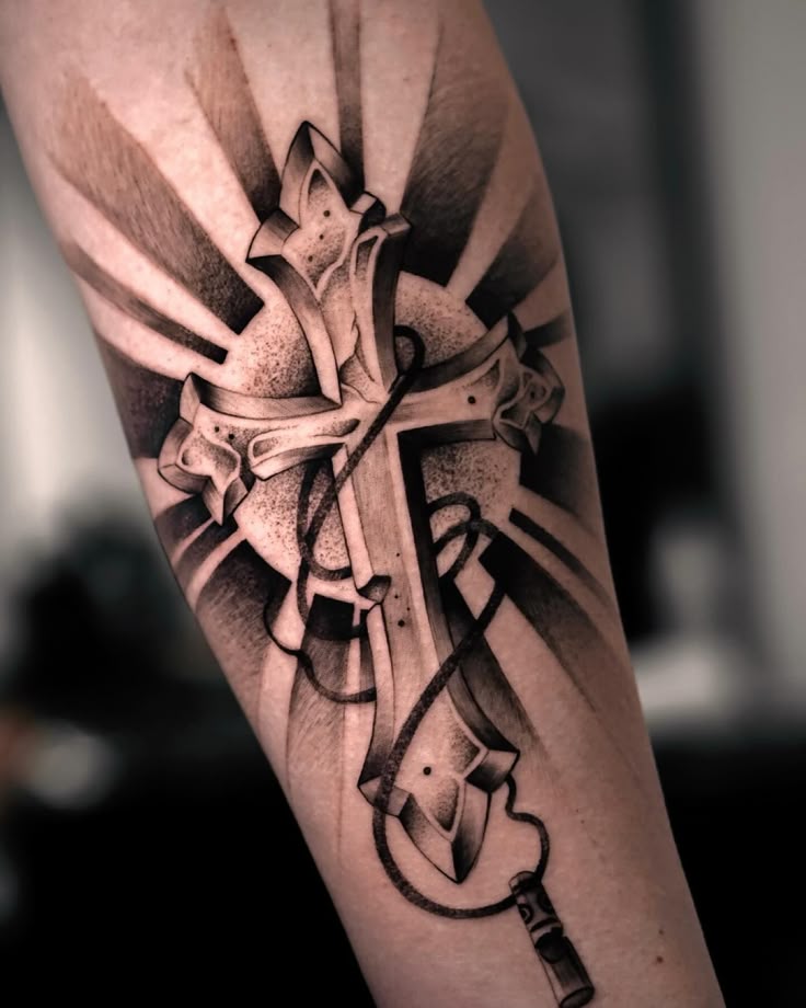 26 Unique Cross Tattoo Designs for 2025: Ideas for Men &#038; Women